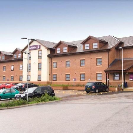Premier Inn Ripley Рипли Экстерьер фото