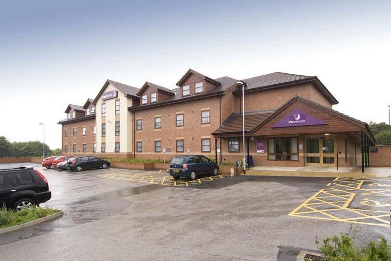 Premier Inn Ripley Рипли Экстерьер фото